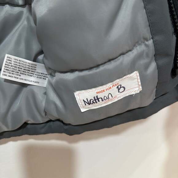 Cat & Jack Baby Toddler Black & Gray Winter Hooded Jacket Size 2T - Picture 3 of 8